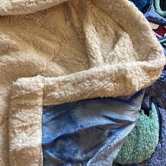 Blue Stitch Blanket super soft Minky on one side, Sherpa fleece on the other - Picture 2 of 3